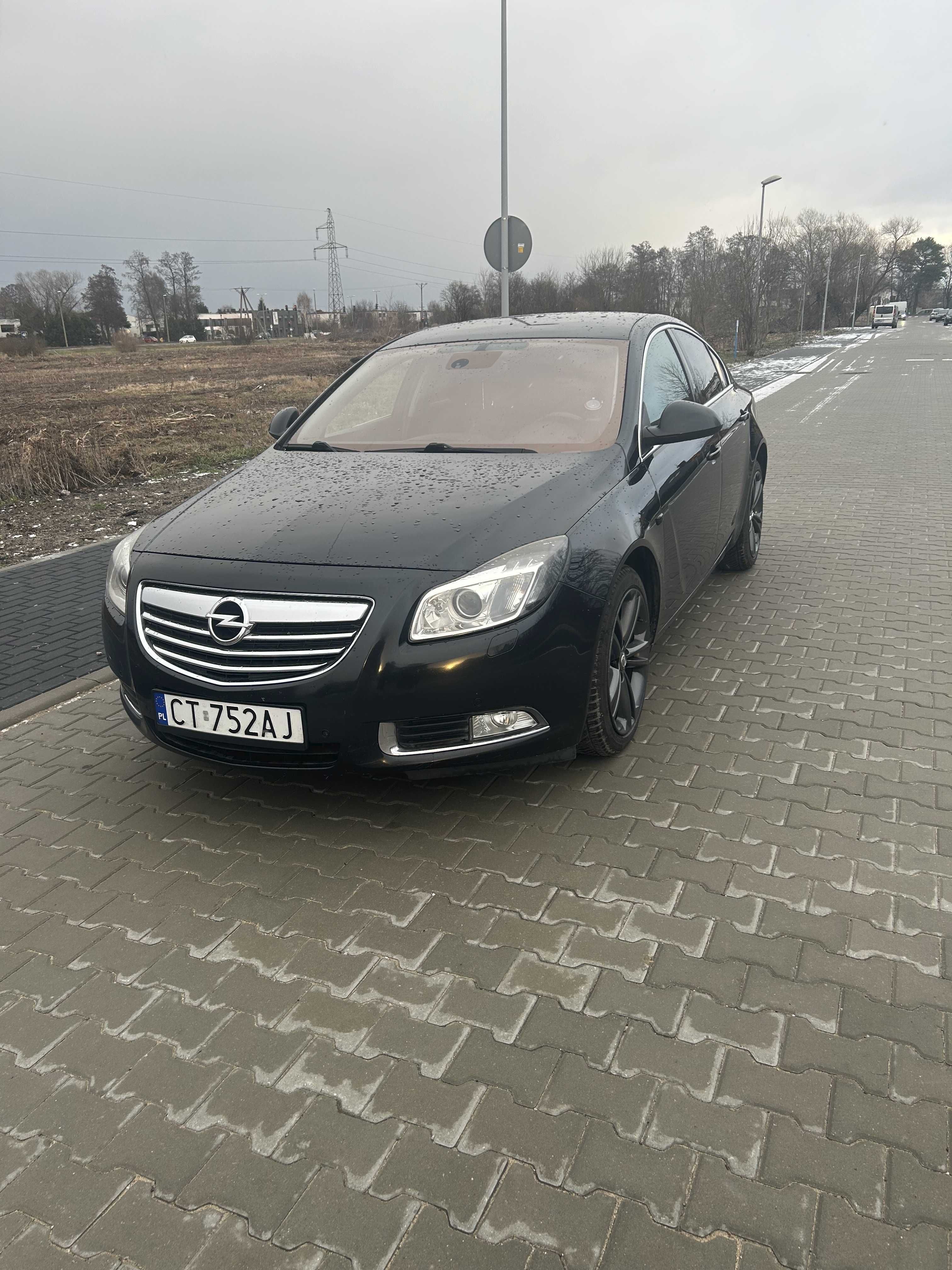 Opel Insignia 2 .0