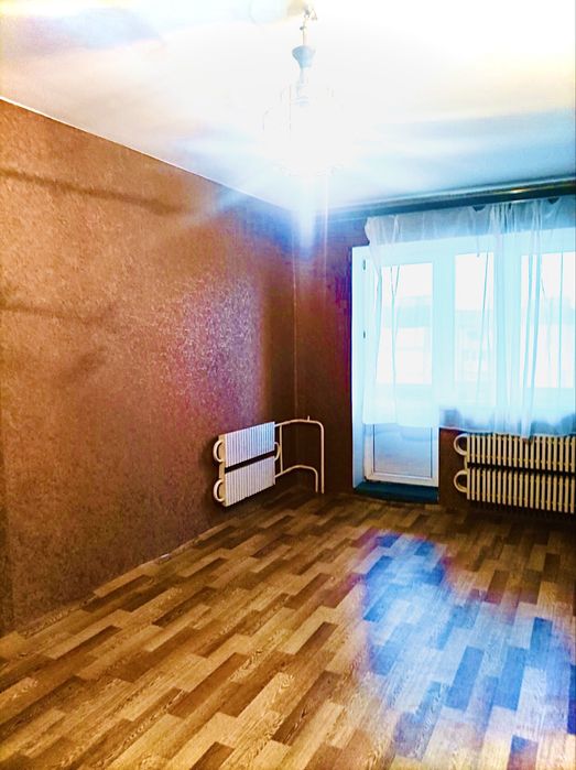 Продам 1 к крупногабаритную квартиру Л/Б