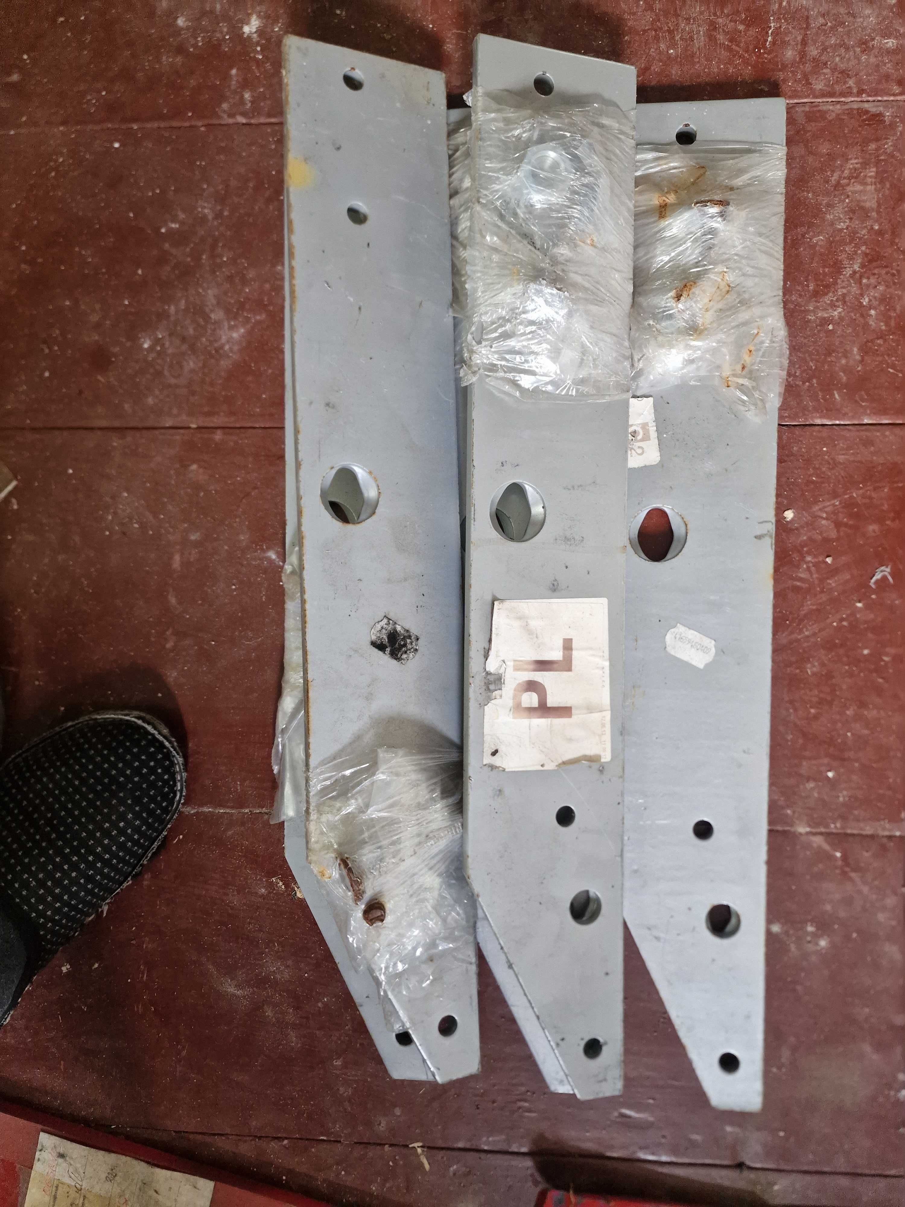 Płoza pługa
Overum XL
lewe i prawe