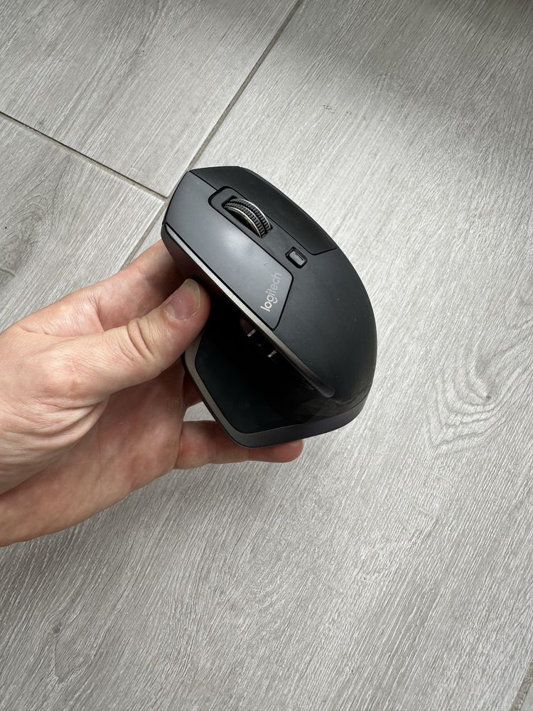 Myszka bezprzewodowa Logitech MX Master – używana, stan dobry