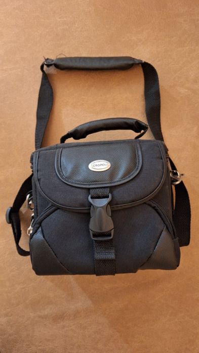 Зеркальный фотоаппарат OLYMPUS  IS  500