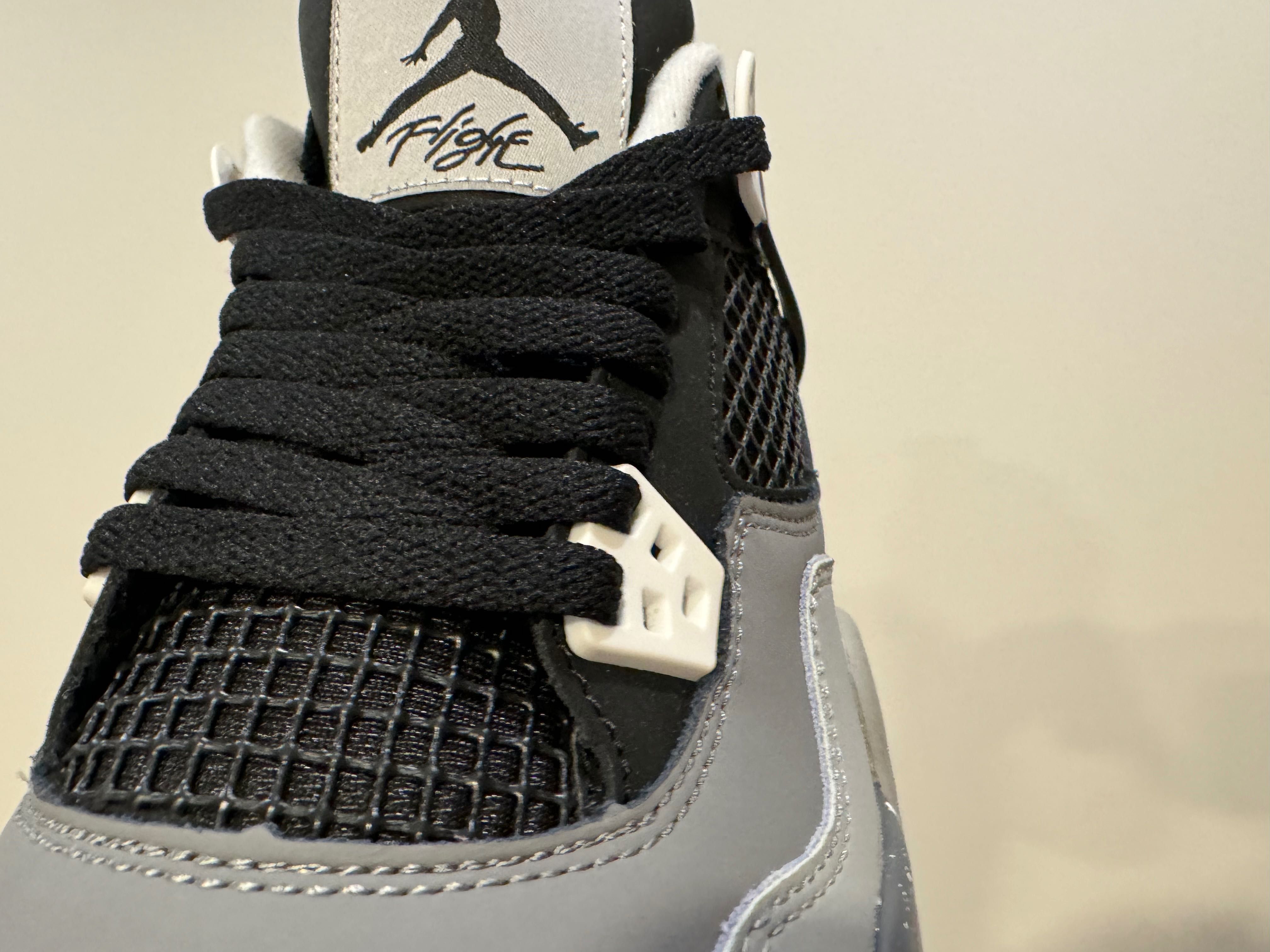 Buty Nike Air Jordan 4 Retro "Fear Pack" r. 39