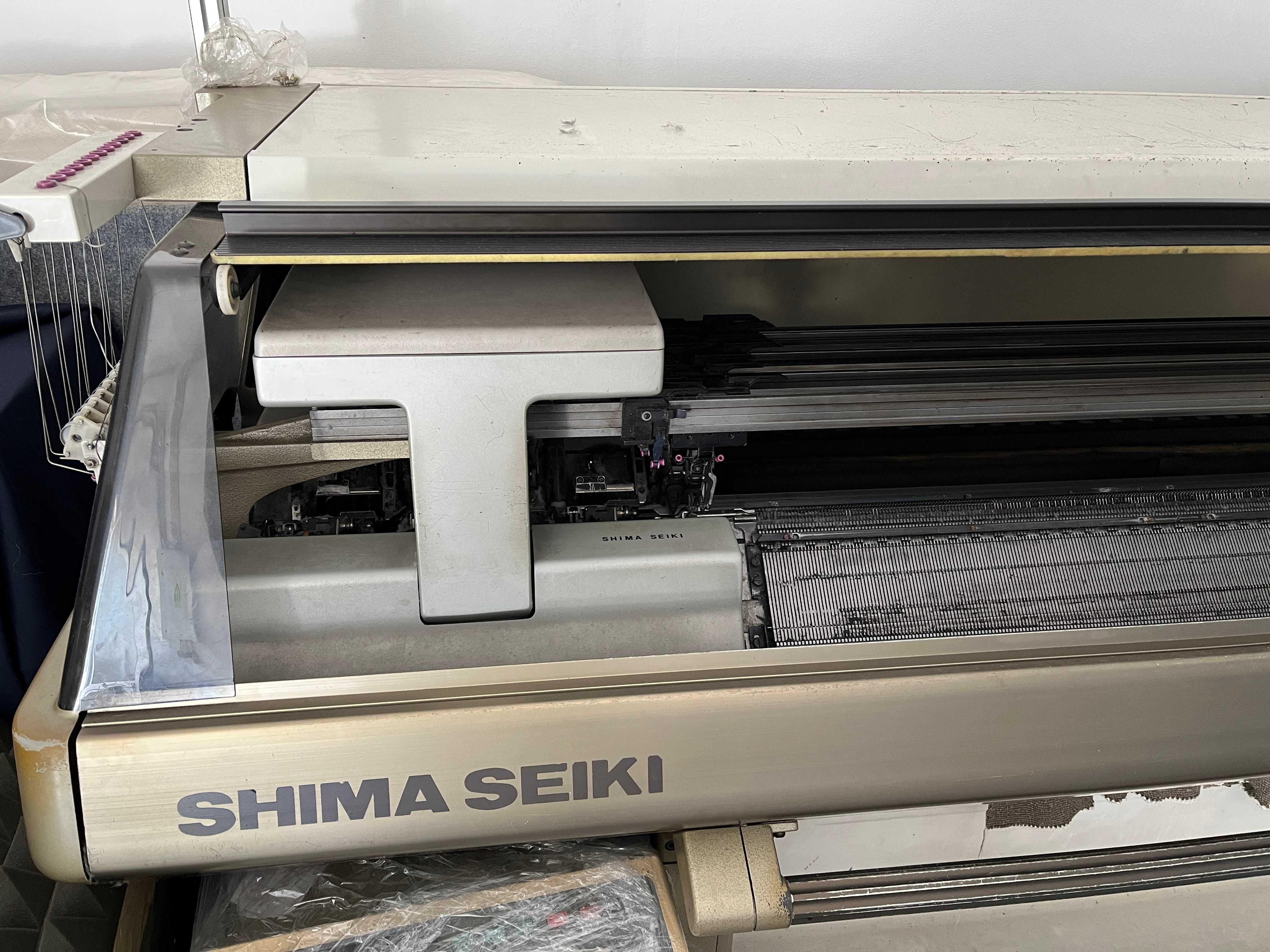 Tear Reto / Máquina de Tricotar Shima Seiki 233FF