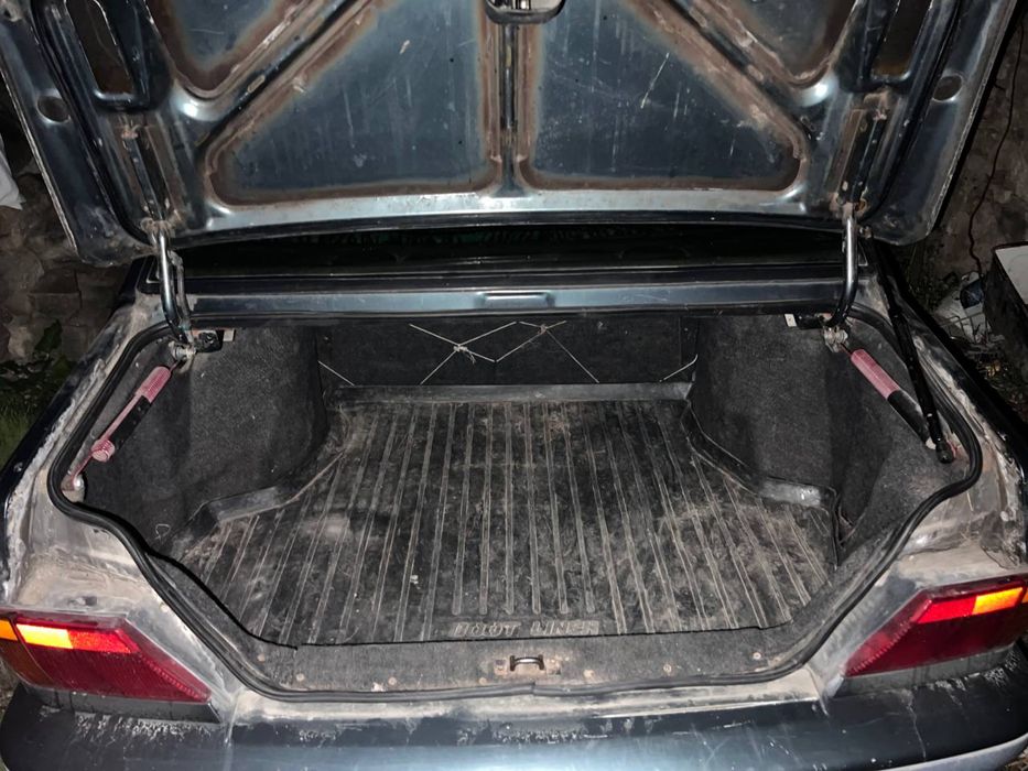 Продам легковий автомобіль