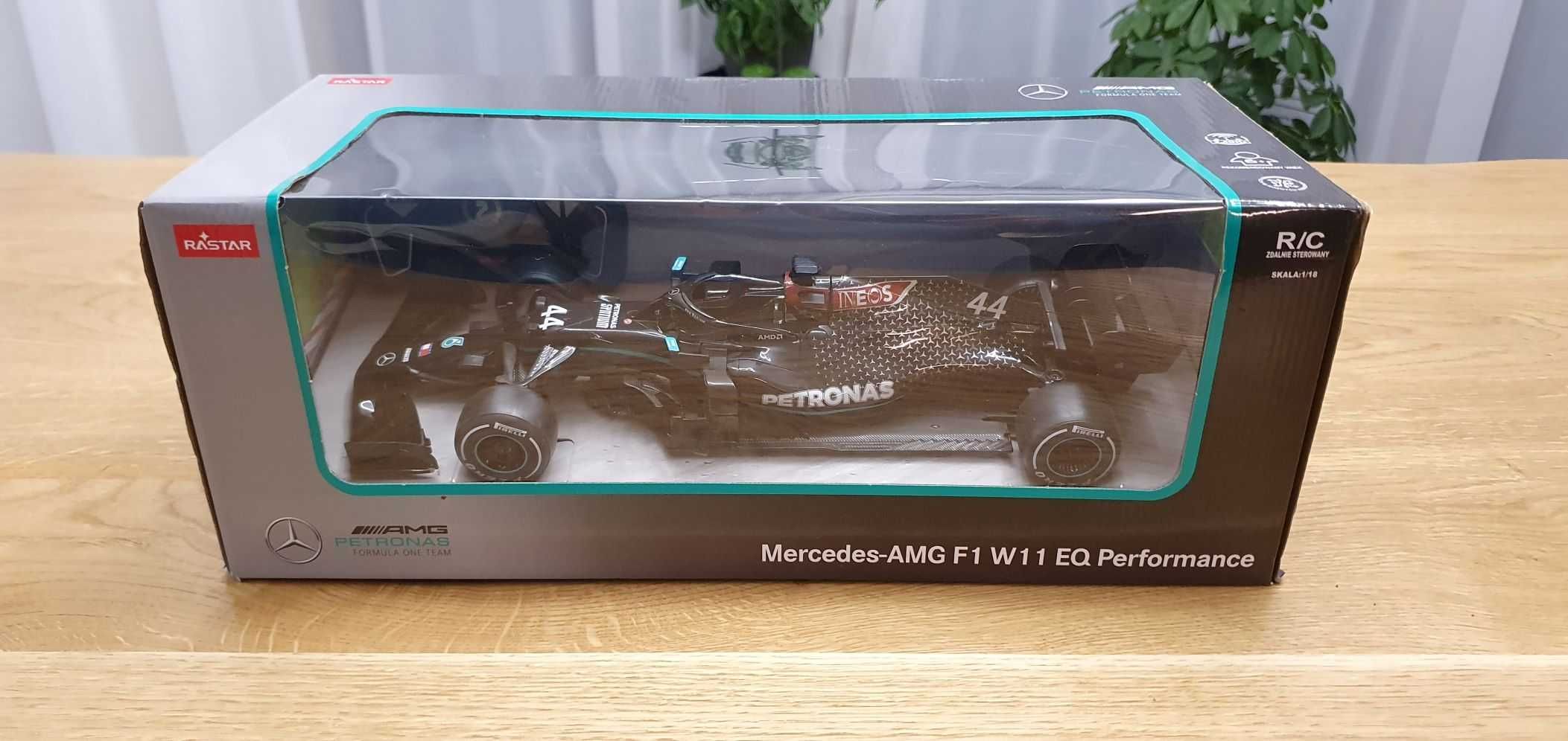 Autko na sterownie Mercedes-AMG F1 W11 EQ Performance 1:18