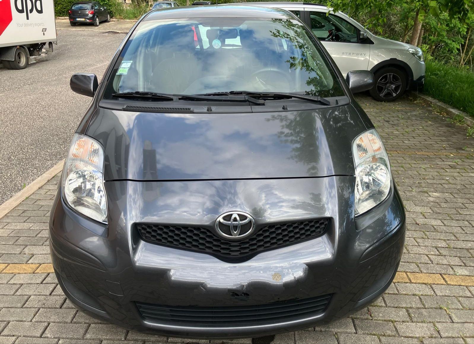 Toyota Yaris (2009)