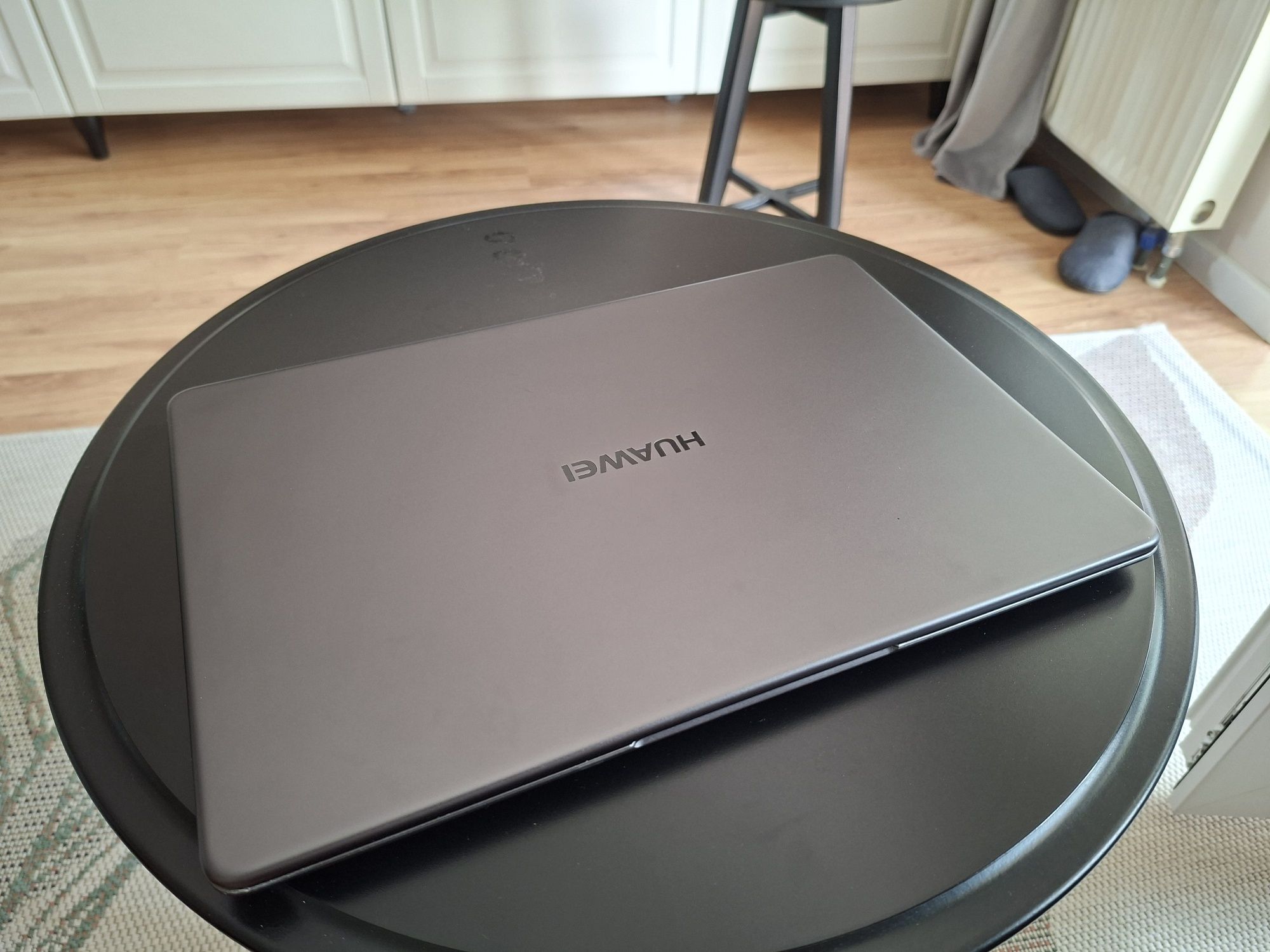 Huawei matebook d