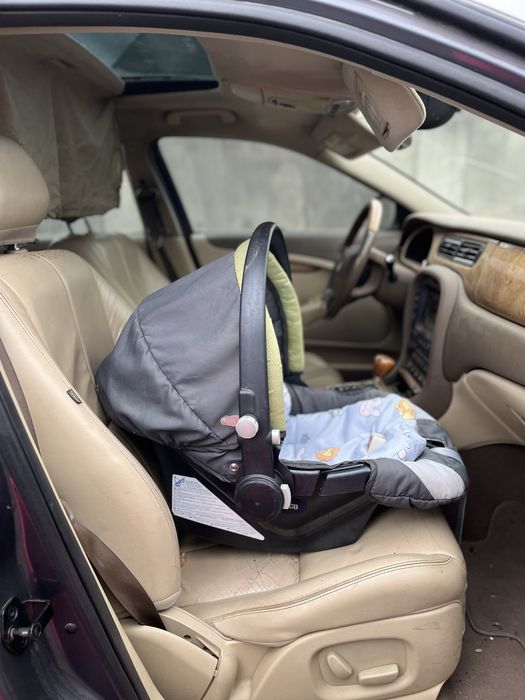 Автолюлька чикко