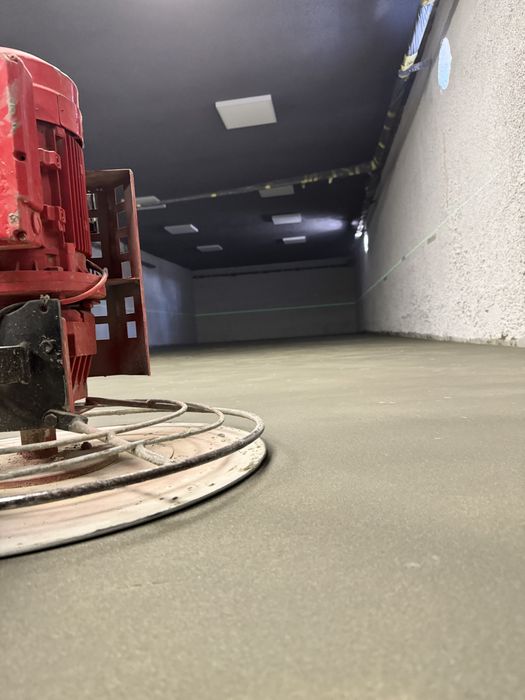 Стяжка підлоги Машинна Напівсуха Стяжка пола Заливка стяжки