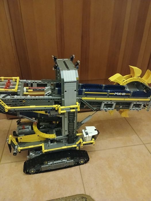 Конструктор лего technic техник екскаватор 42055