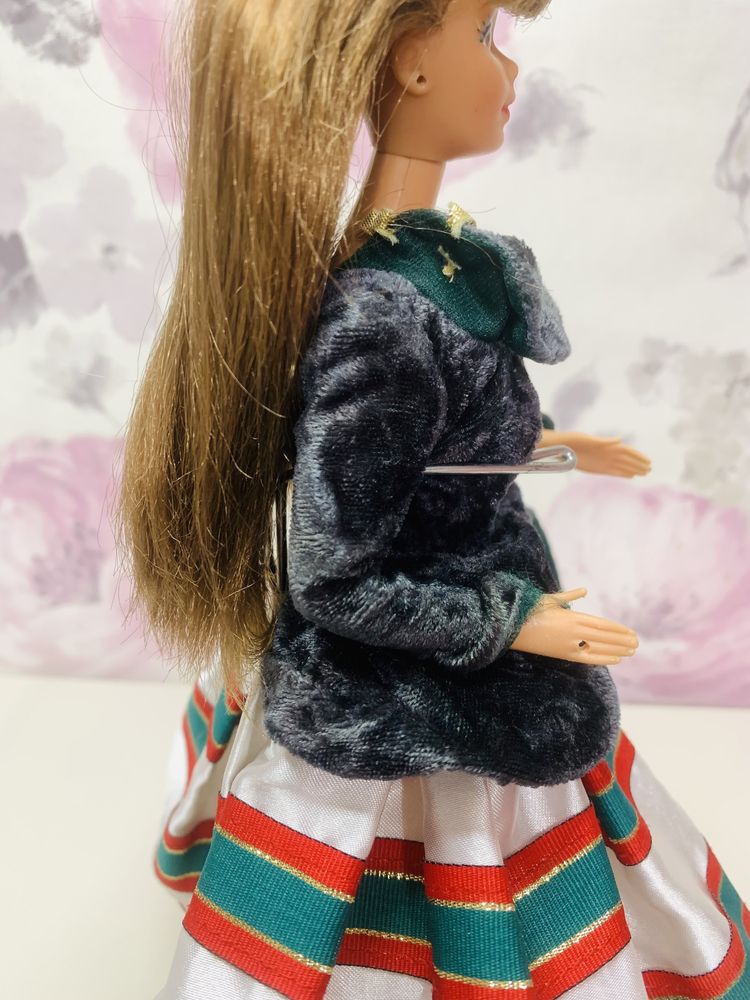 Suknia dla Barbie seria Happy Holidays Gala, vintage  1994.