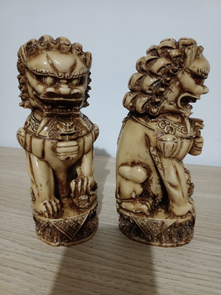 Cães de Fo em marfinite