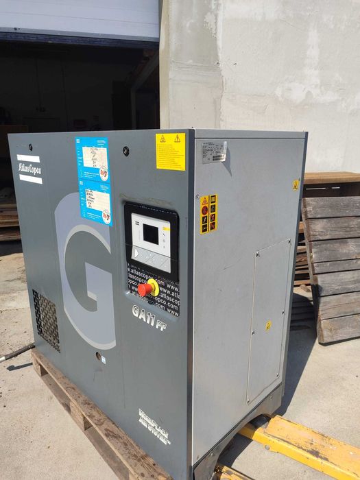 Kompresor,sprężarka śrubowa AtlasCopco GA11FF 11kw z osuszaczem.12,75B
