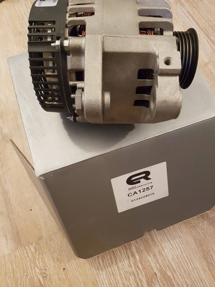 Sprzedam Alternator  Toyota Ayego 1.0l