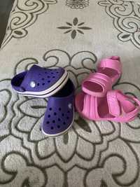 Продам crocs С8 і в подарунок босоніжки