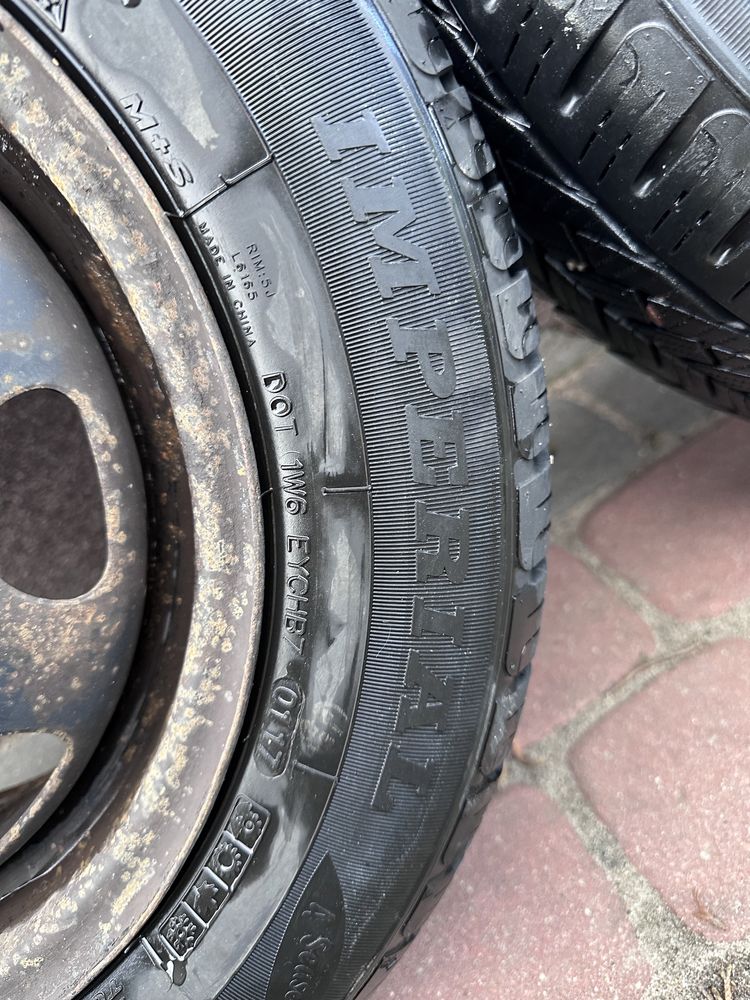 Sprzedam opony zimowe 4 sztuki 175/65r13 felgi gratis