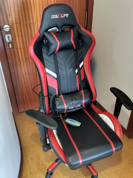 Cadeira Gamer Douxlife com 7 Pontos de Massagem