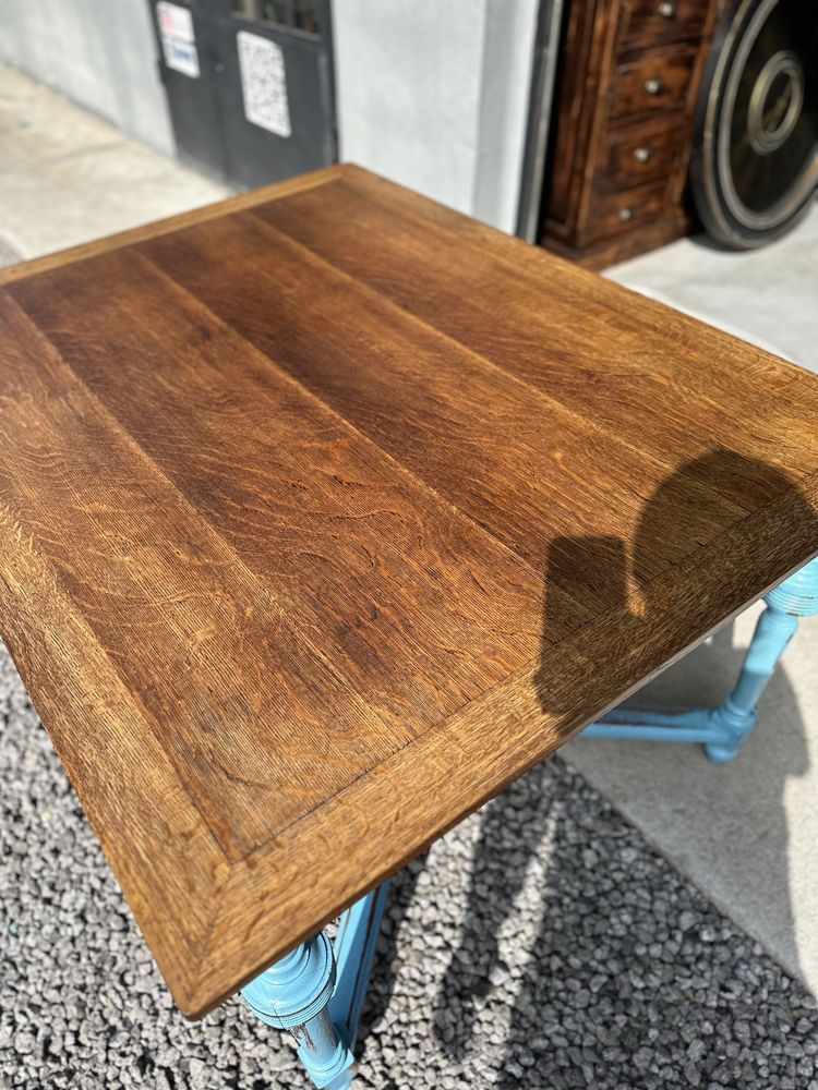 Meblownia drewniany stół