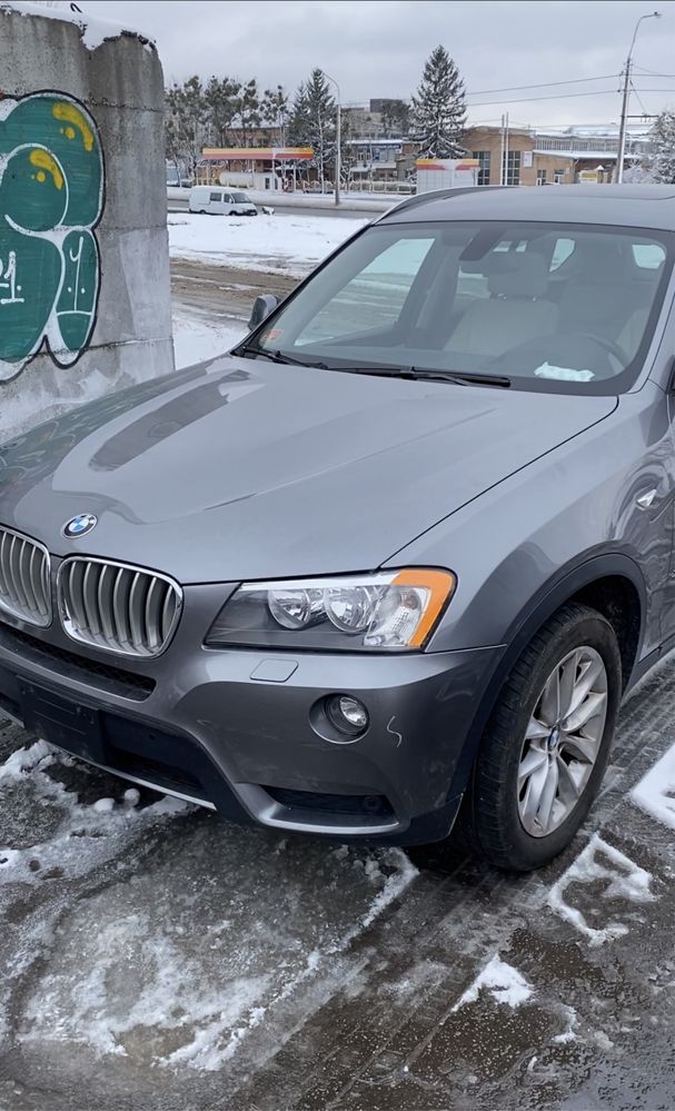 Продам BMW X3 F25 2013