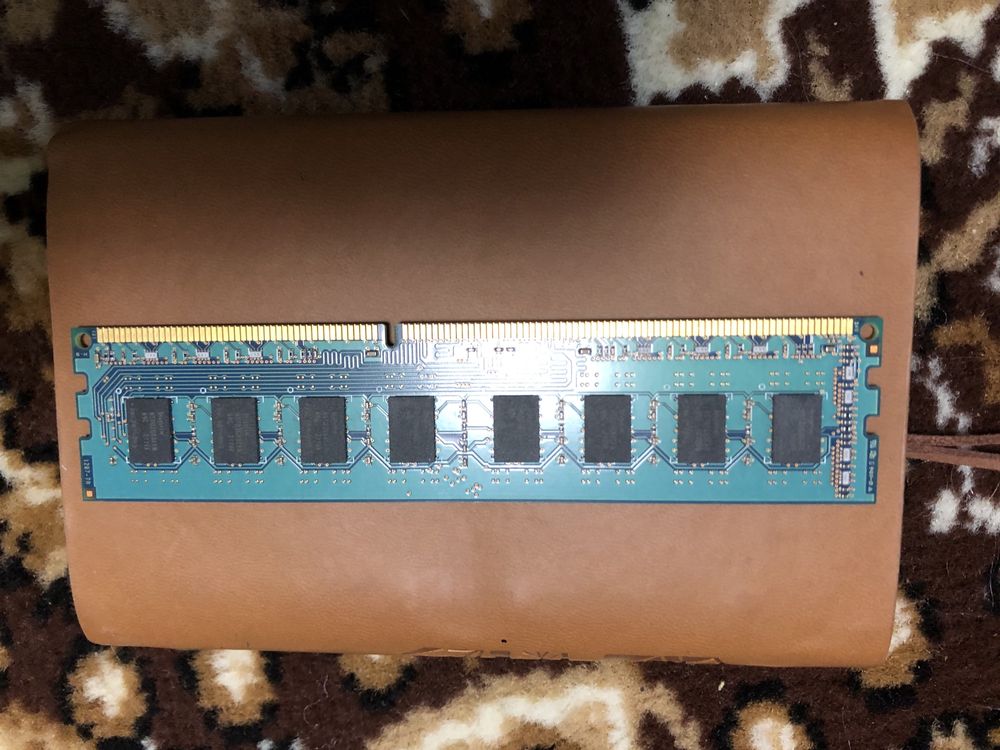Оператівна память 4bg ddr3 2шт
