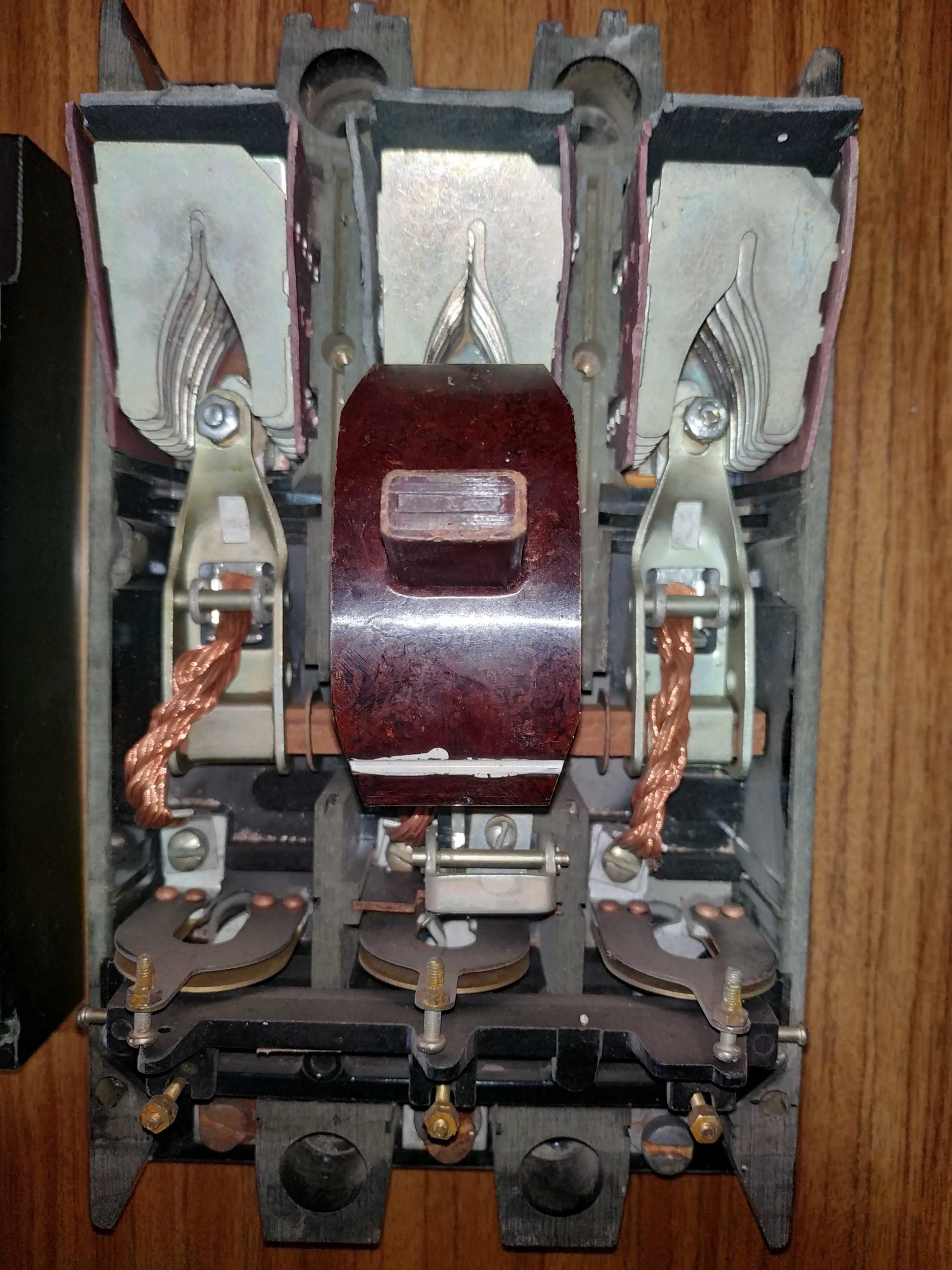 Автоматический выключатель ТИП А3124 У4 80ампер