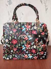 Женская сумка с цветочным принтом Michael Kors