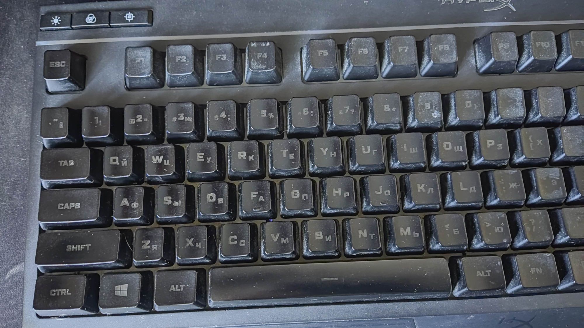 Клавіатура hyperx alloy core rgb