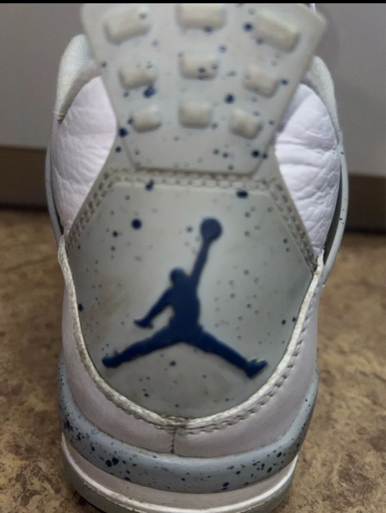 Air Jordan 4 Retro Midnight Navy