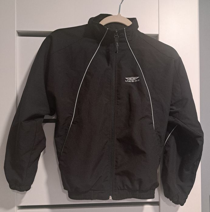 Kurtka wiatrówka chłopięca umbro 134