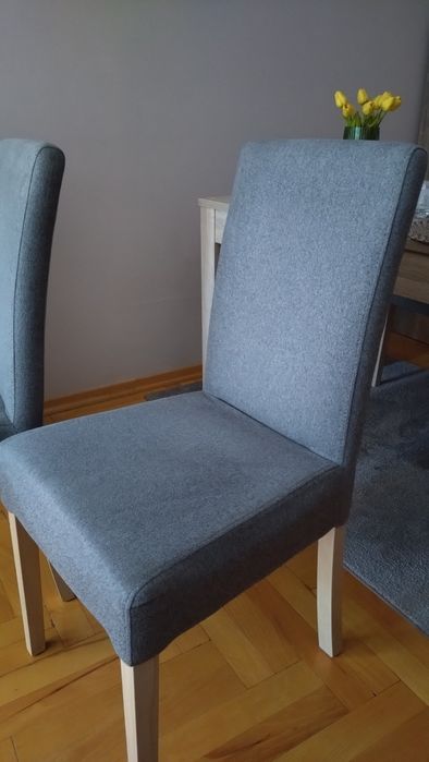 Krzesła tapicerowane