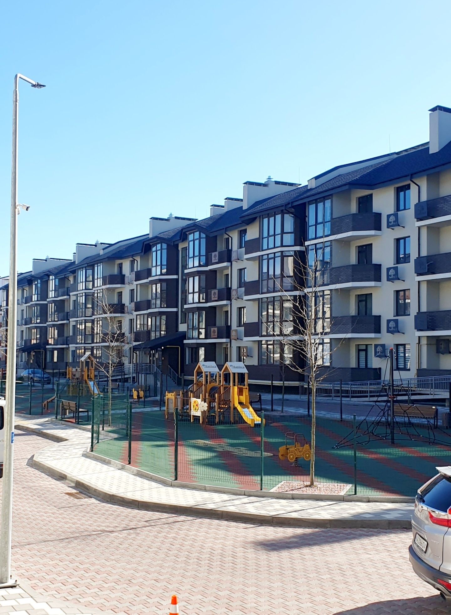 Без %, 3к, ЖК Family 2, Гатное, 85м2, кирпич, метро Теремки