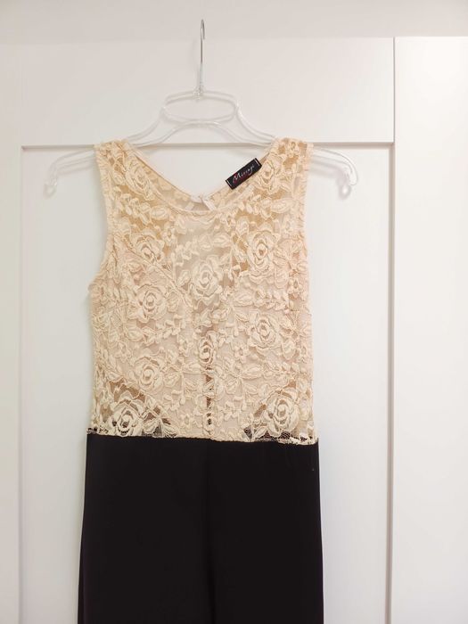 elegancki długi czarny kremowy koronkowy kombinezon ze spodniami 38M