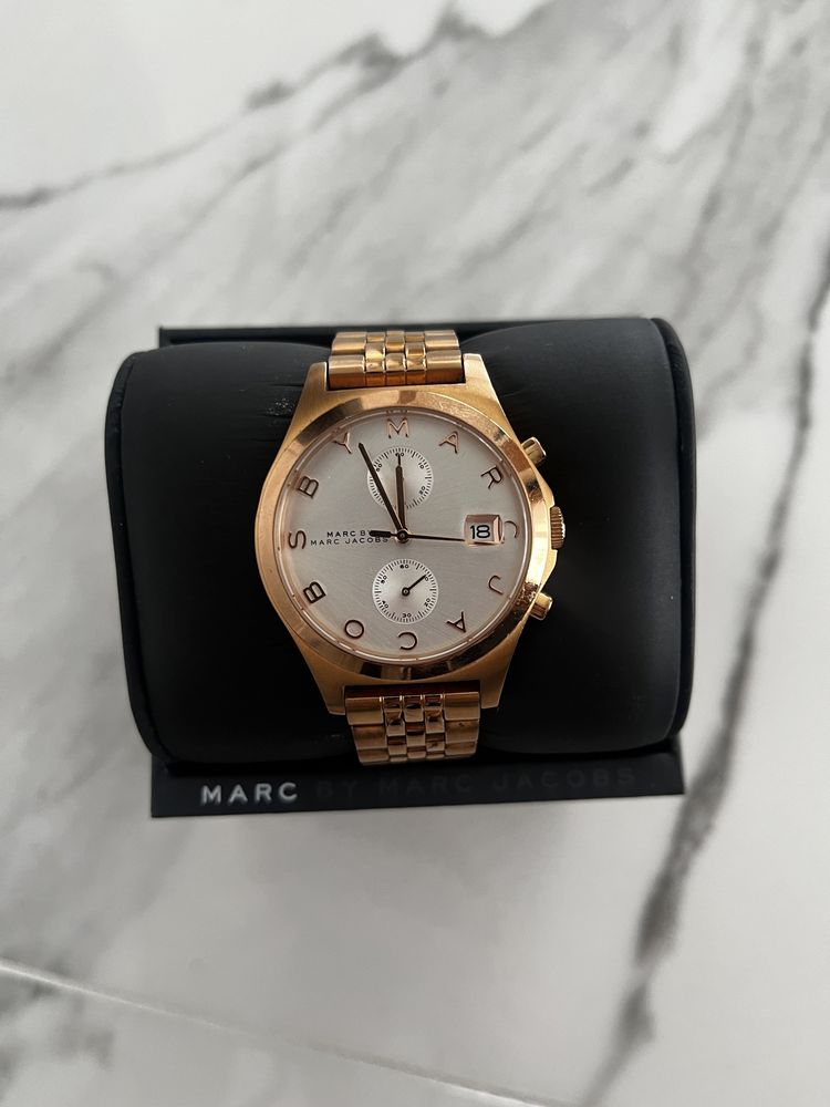 Marc by Marc Jacobs zegarek złoty