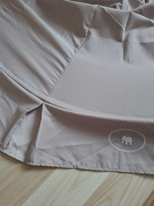 Baldachim nad łóżko lub łóżeczko