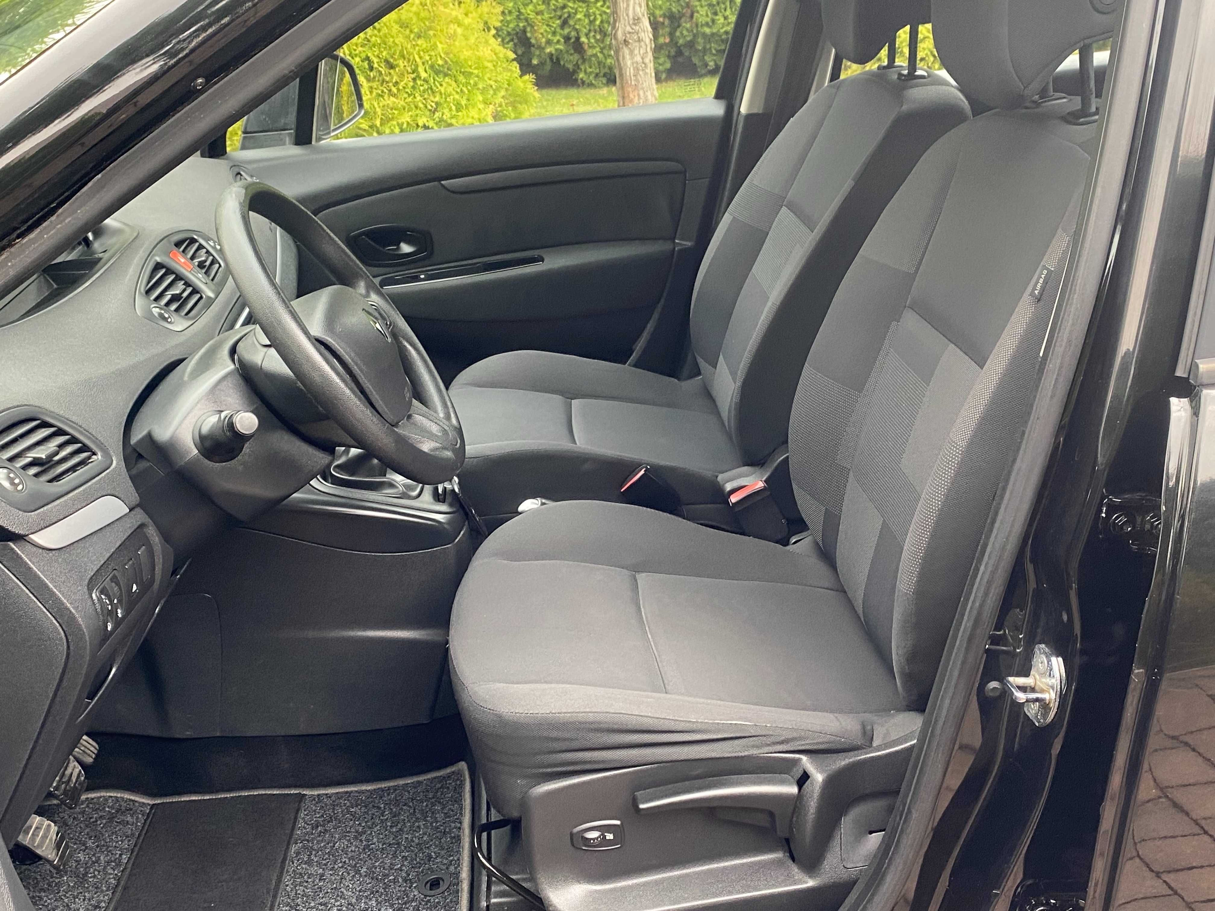 RENO GRANDSCENIC 2011 POJ. 1.6 BENZ MPI przeb. 160 tyś serwis navi