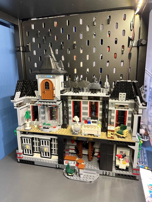 Lego 10937 Arkham Asylum Breakout