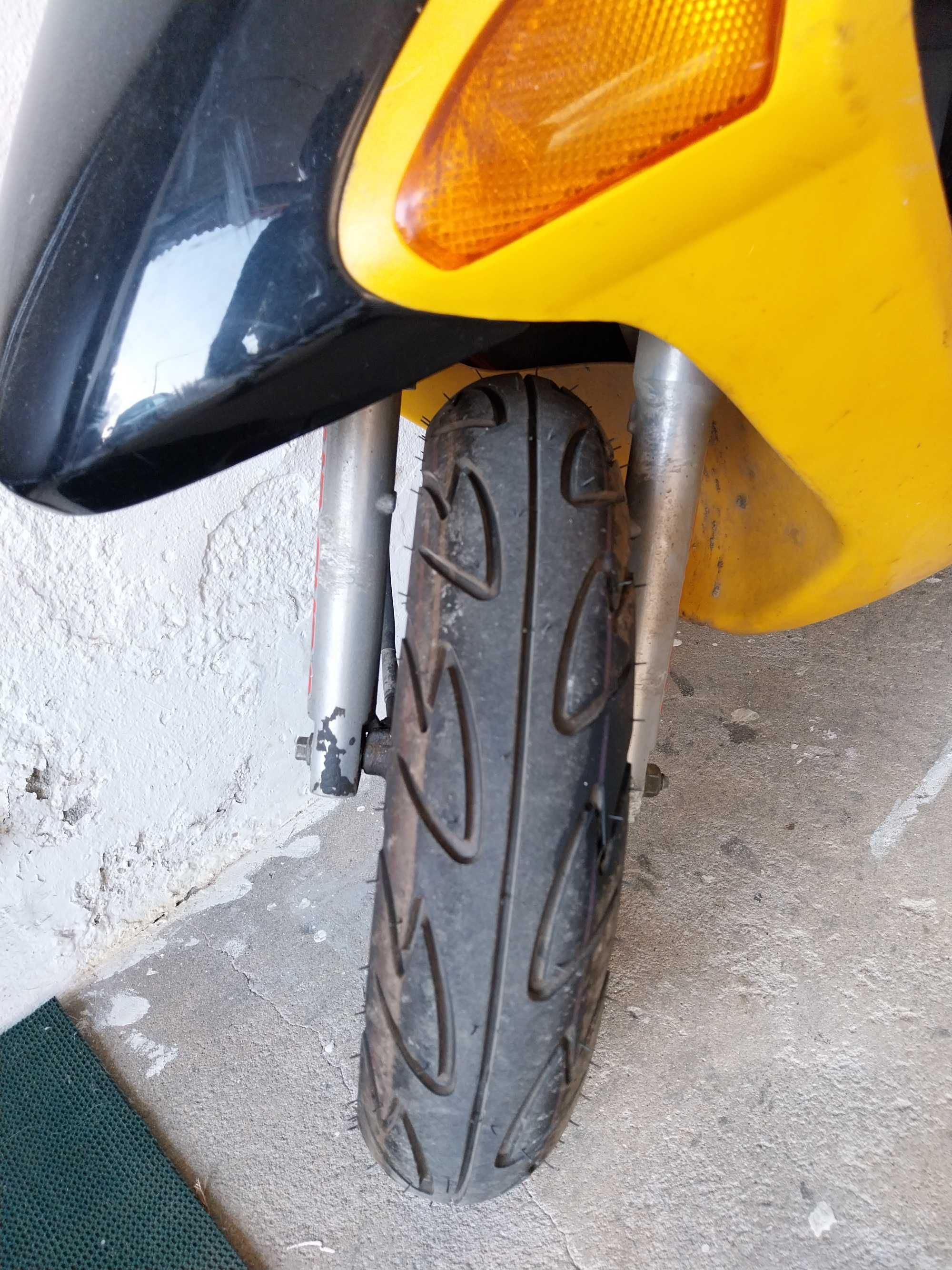 Scooter HONDA 50CC como nova