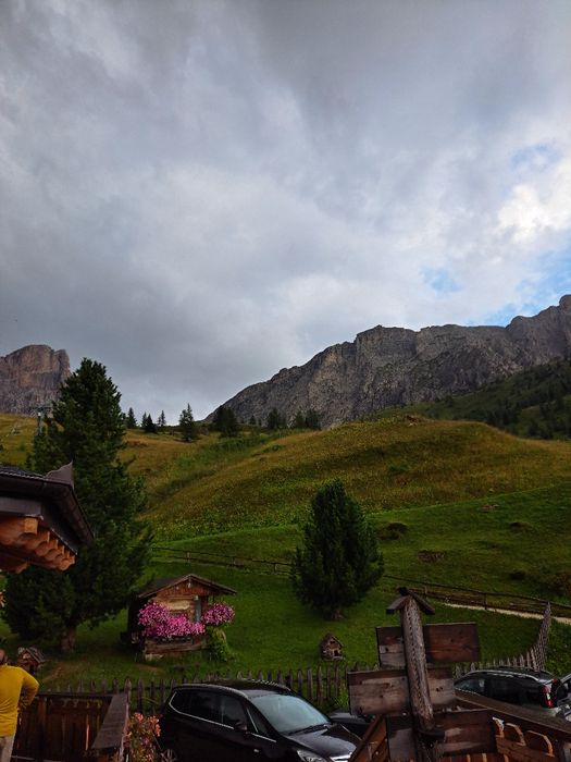 Здається кімната в квартирі