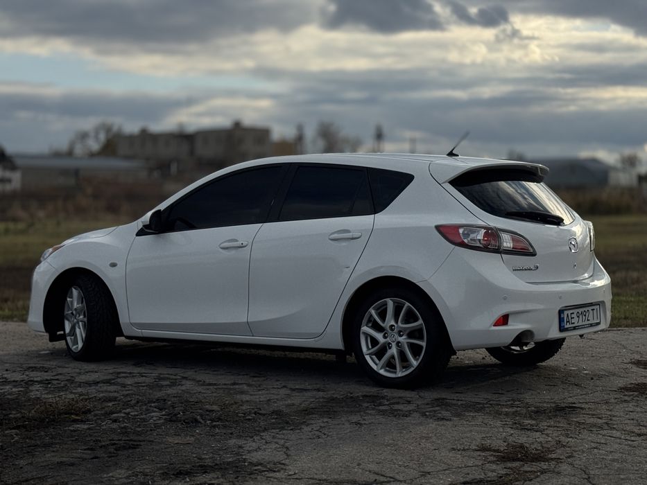 Продам MAZDA 3,  1.6 dizel