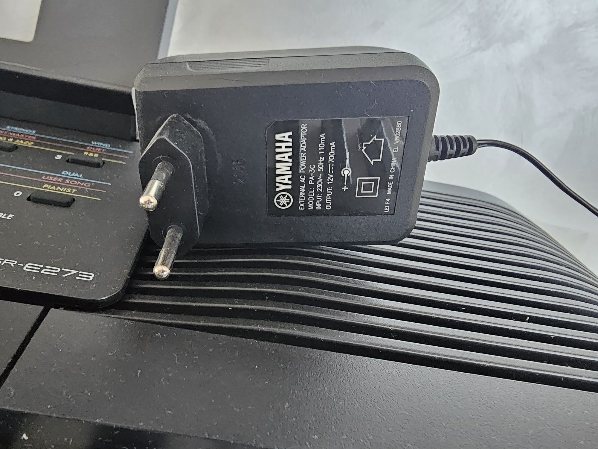 Синтезатор yamaha psr e273
