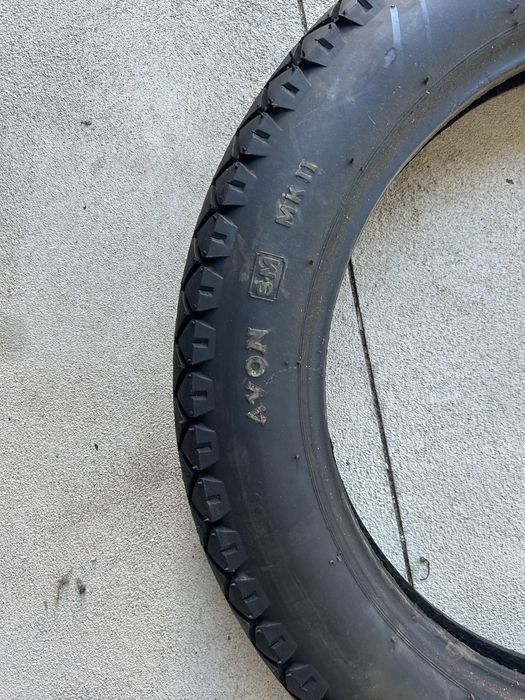 Pneus para motos 4.00/18