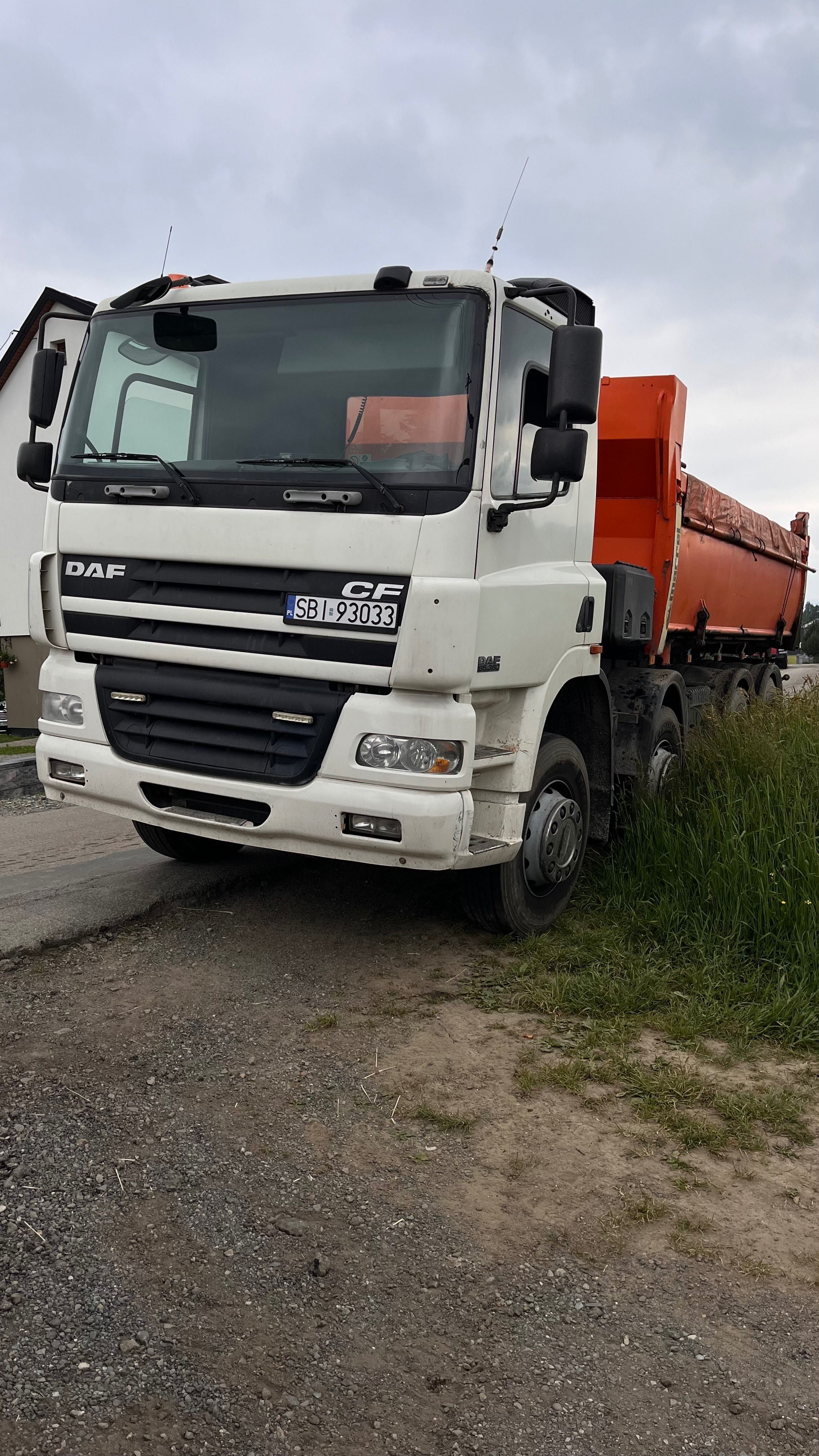 Transport materiałów sypkich/kruszyw  Usługi transportowe