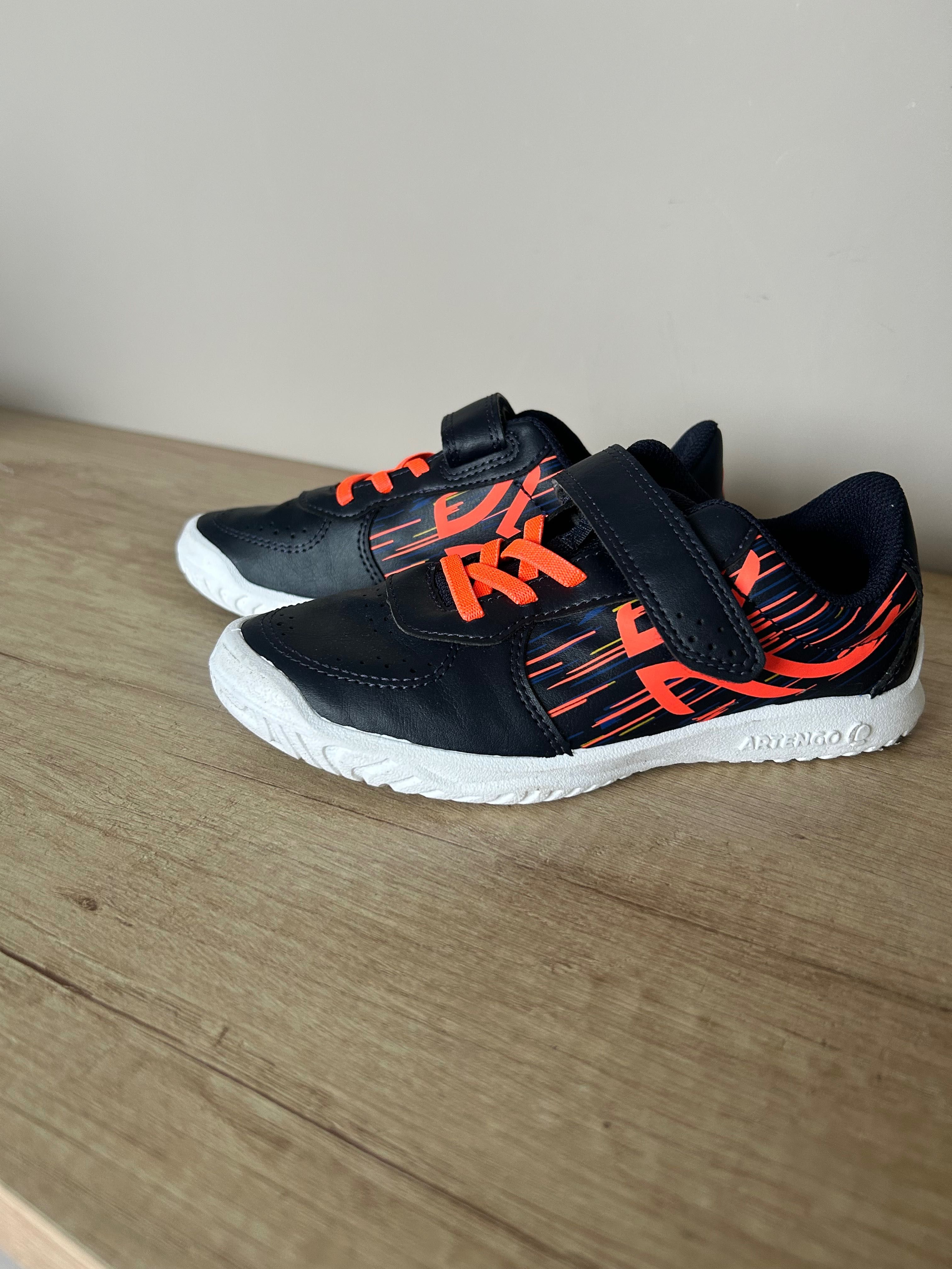 Miękkie adidasy halówki szkoła wf chłopięce 32 DECATHLON Artengo NOWE