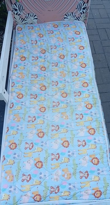 Łóżeczko 140/65 z materacem