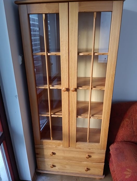 Witryna szklana sosna