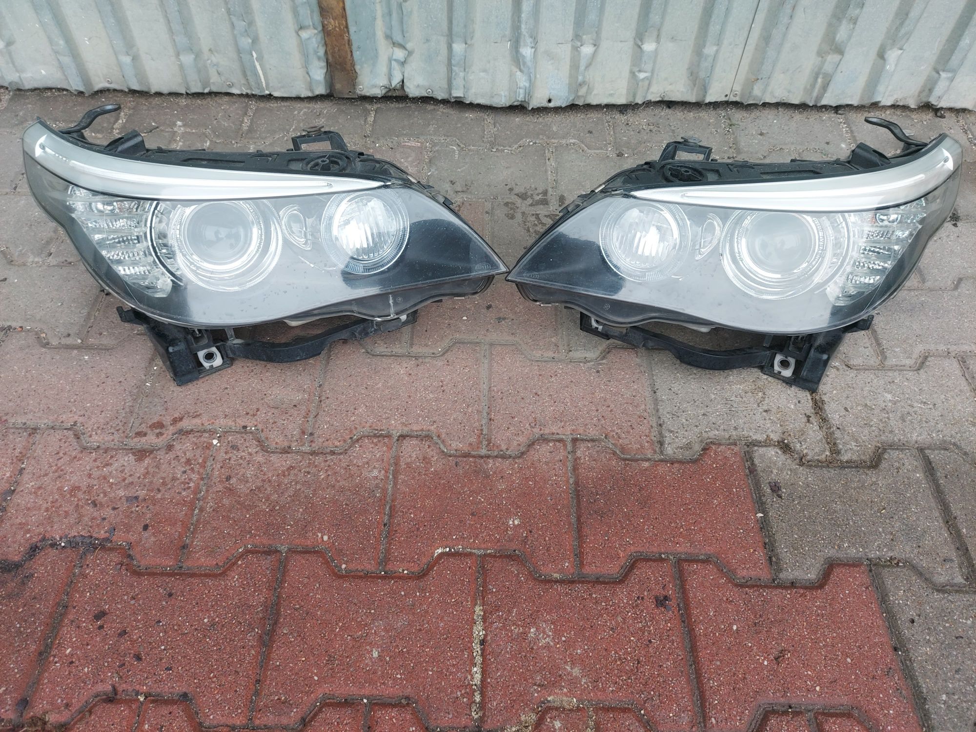 Lampa reflektor BMW E60 E61 LIFT LCI xenon skrętna dynamic EUROPA