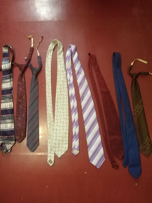 Краватка Галстуки   .