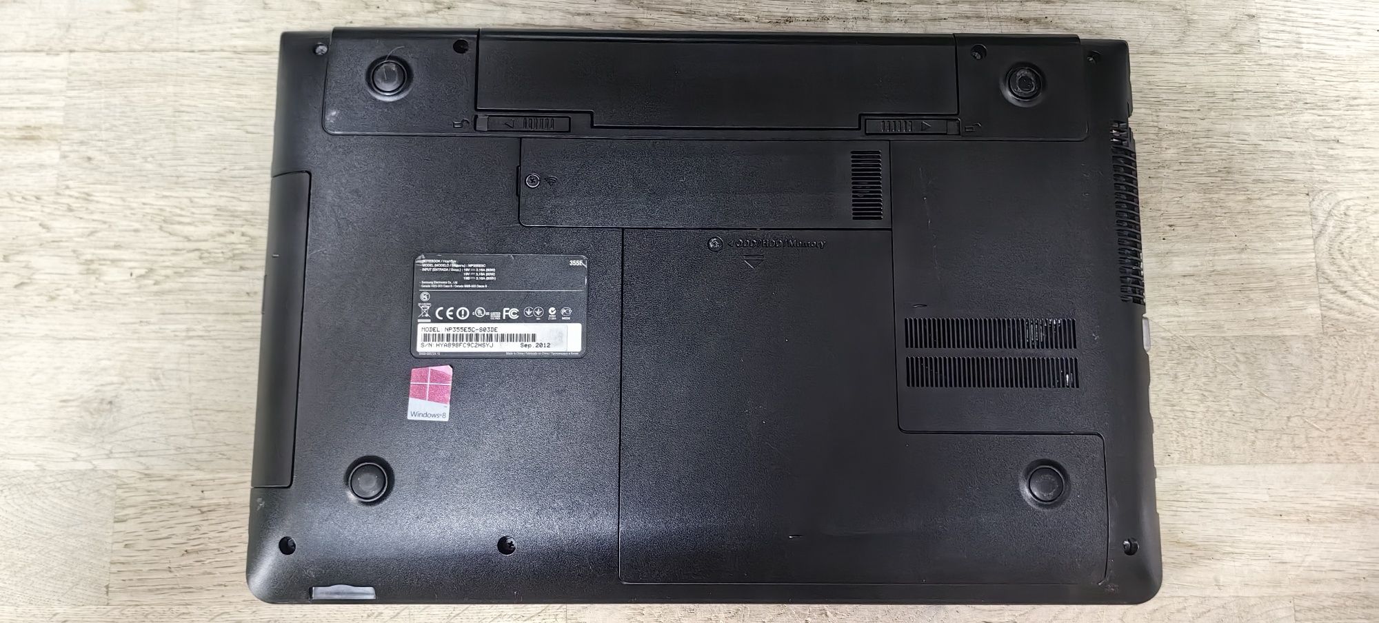 Ноутбук Samsung 355e/AMD E2-1800/Ram 4Gb DDR3 /HDD 500Gb /Video 1Gb HD