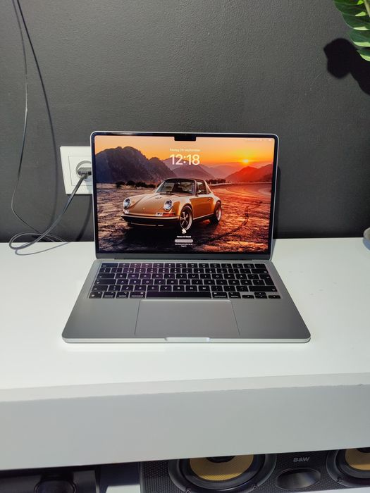 MacBook air m2 2022 13 apple а2681