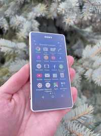 Продам телефон Sony Xperia